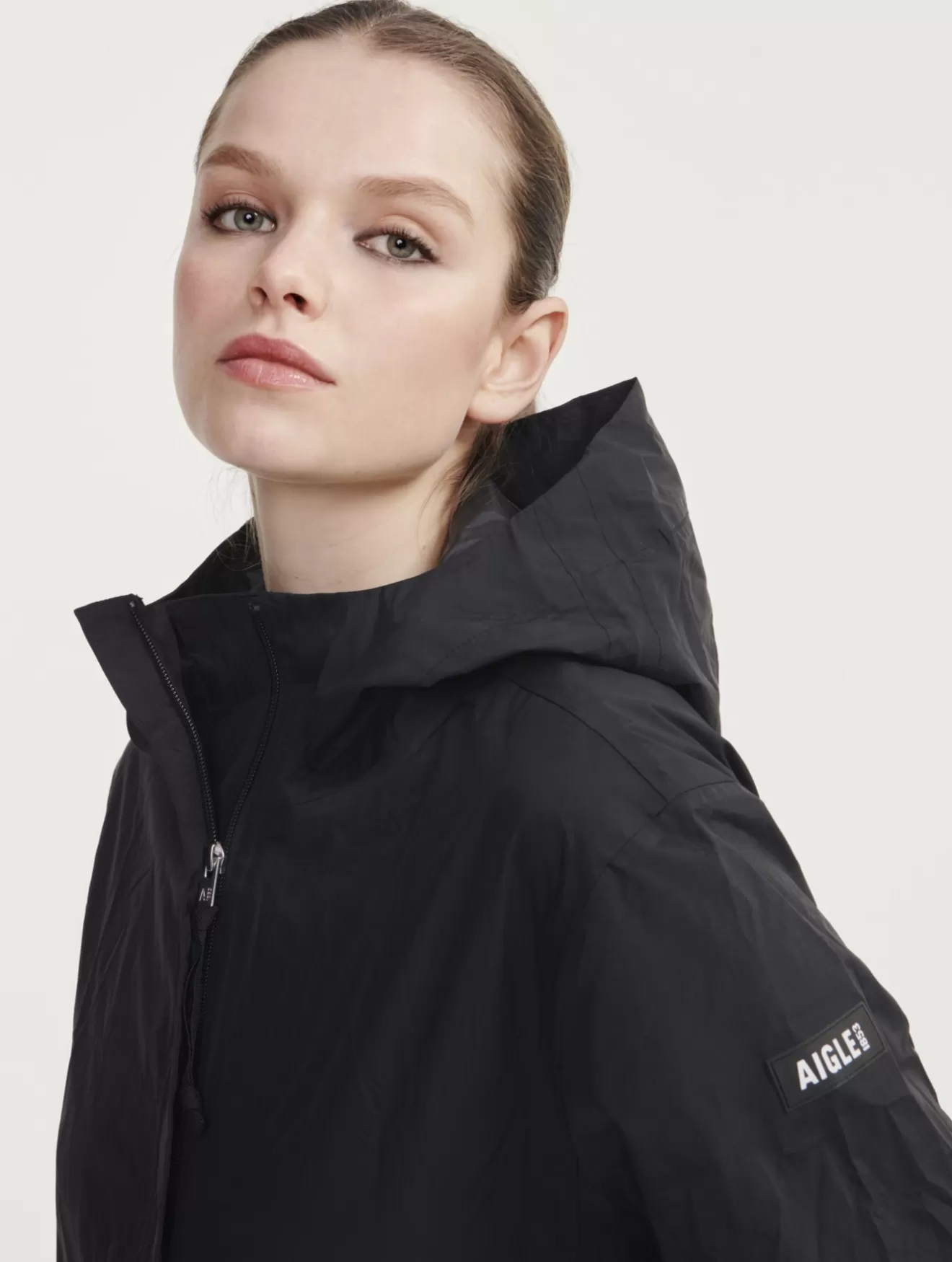 blouson_impermeable_court_mtd_2-1.webp Shop Aigle Blouson Impermeable Court Mtd® Noir