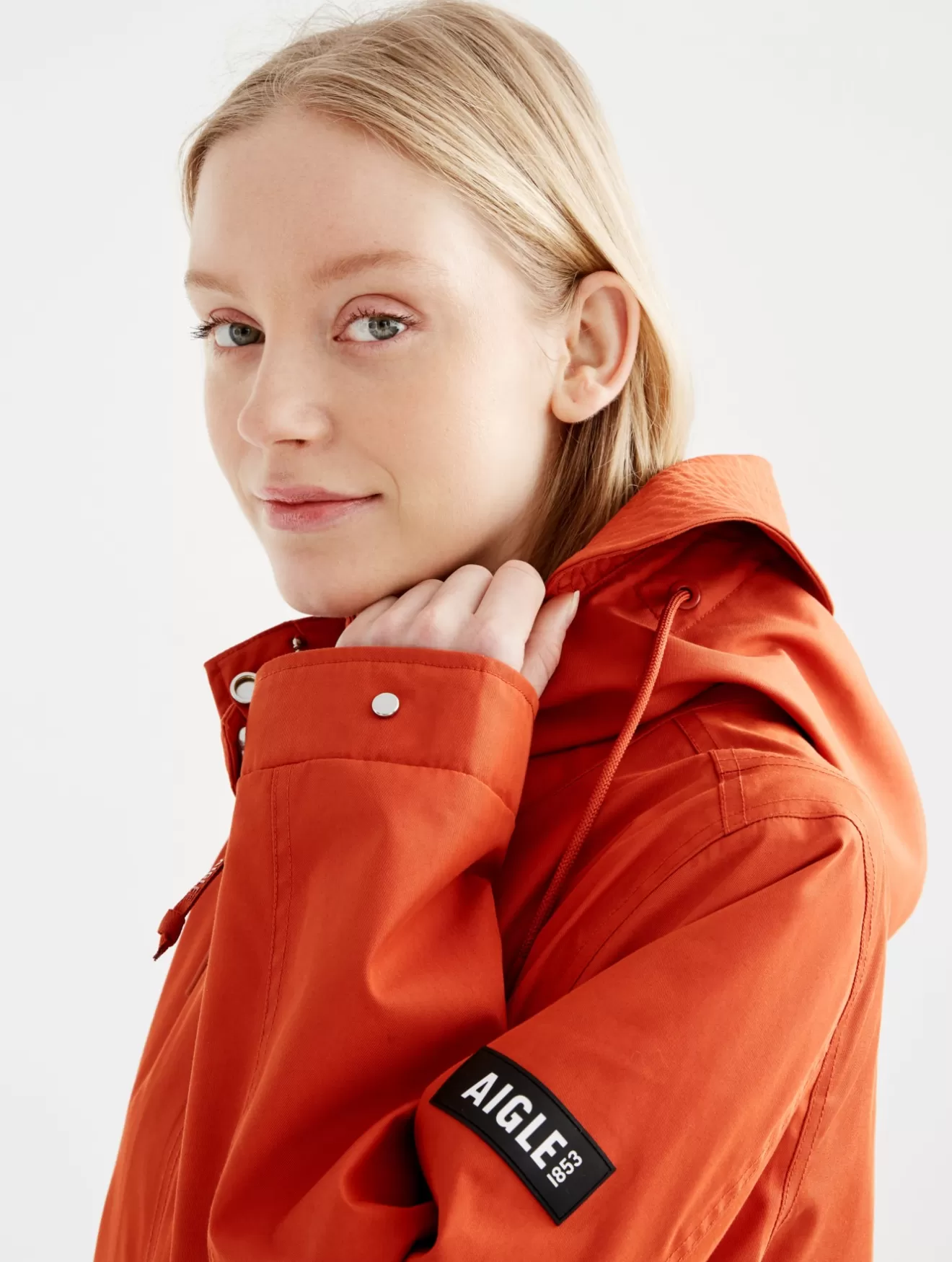 parka_fishtail_courte_mtd_a_capuche_2-3.webp Online Aigle Parka Fishtail Courte Mtd® A Capuche Goji
